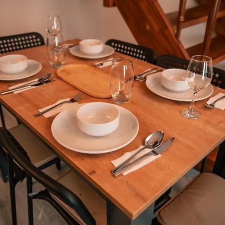 Neva Ξενοδοχείο με διαμερίσματα 3*