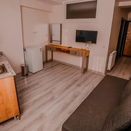 Lägenhetshotell Neva 3*
