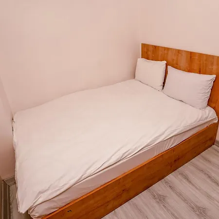 Neva Aparthotel *